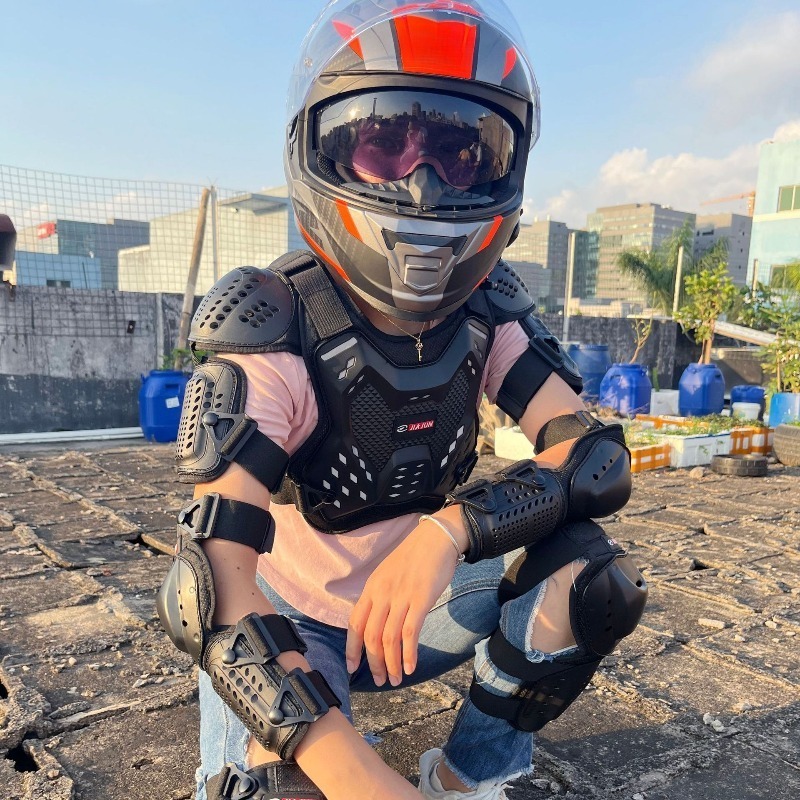 Motorfiets beschermingsuitrust - Motorcycle Gear Equipment recensie en prijs